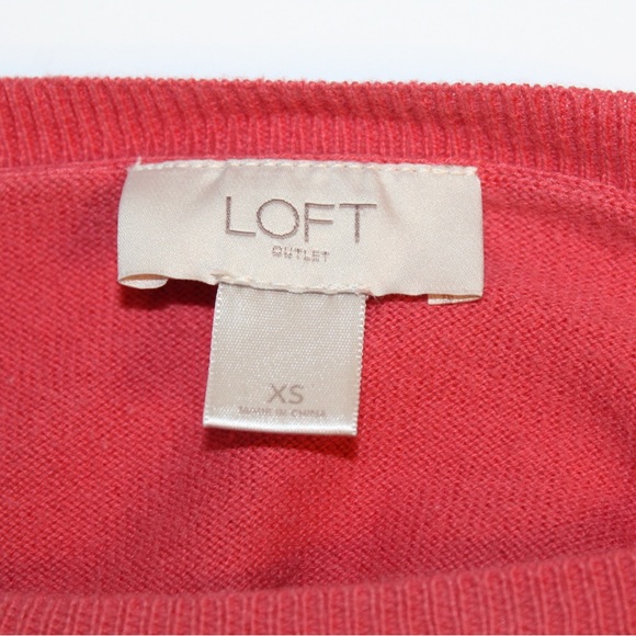 LOFT Red Sweater with Fox Design - Picture 4 of 5